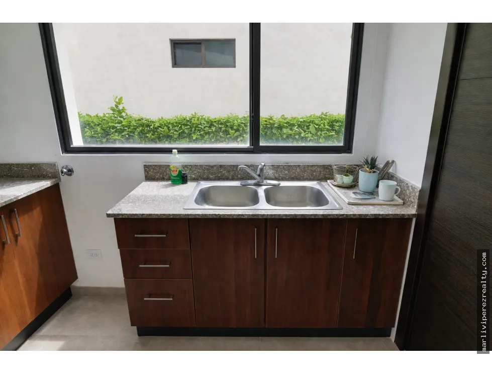 Single Family House for sale in Coronado