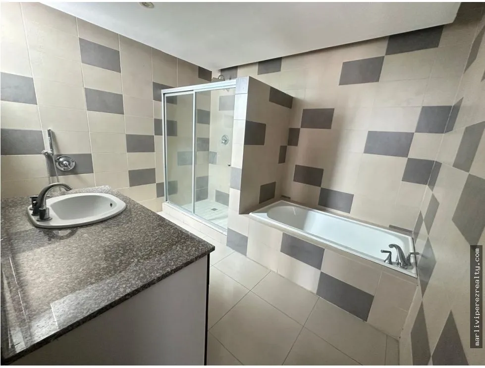 Venta de apartamento penthouse en Punta Pacífica