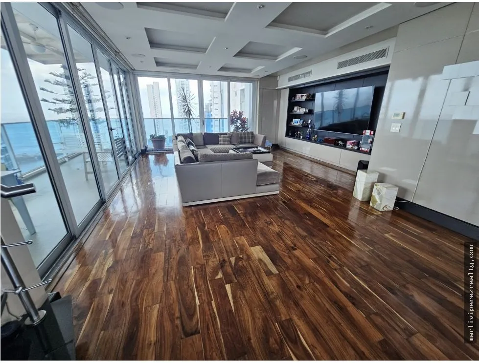 Penthouse for sale in Coco del Mar