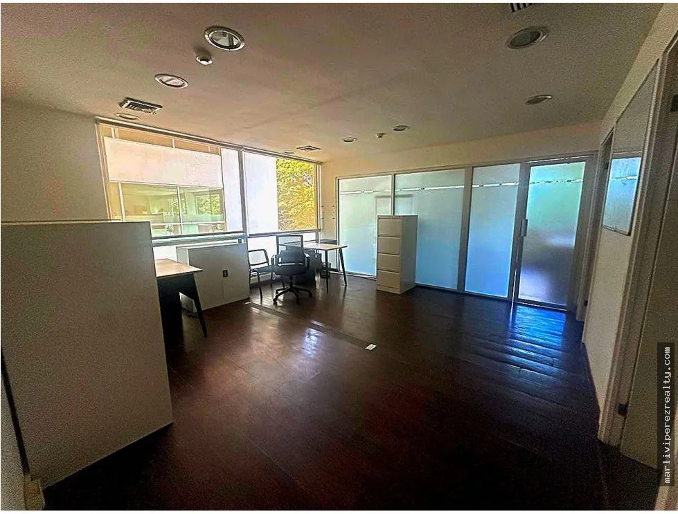 Oficina SemiAmoblada – Ancón, La Boca