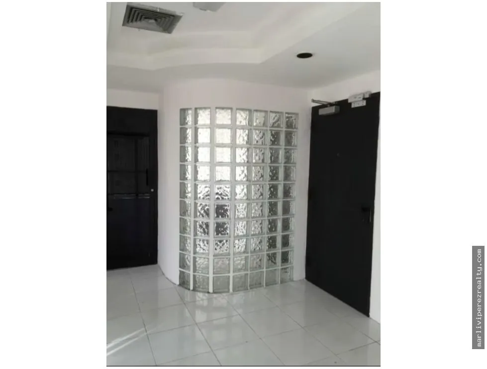 Office for rent in Bella Vista