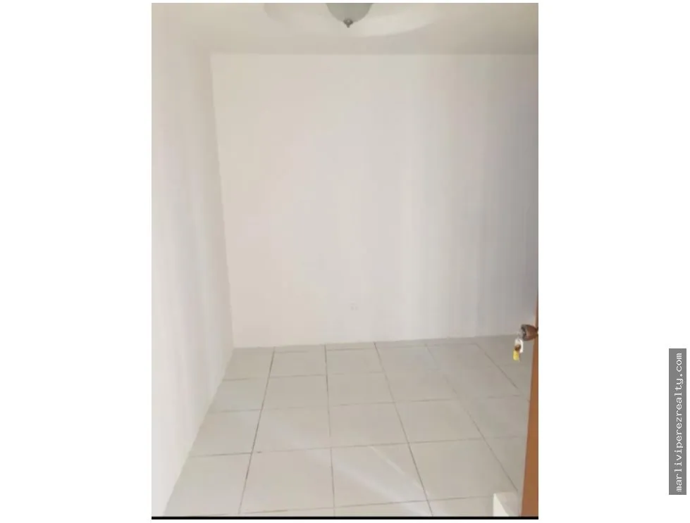 Office for rent in Bella Vista