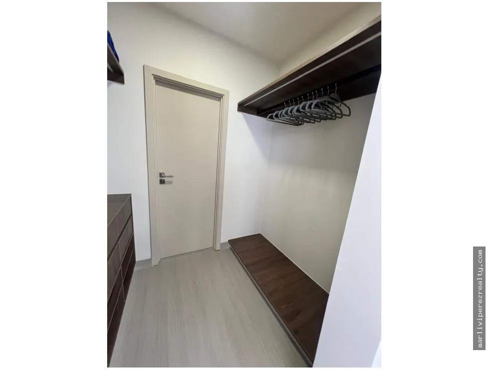 Apartamento en Alquiler Amoblado Costa del Este