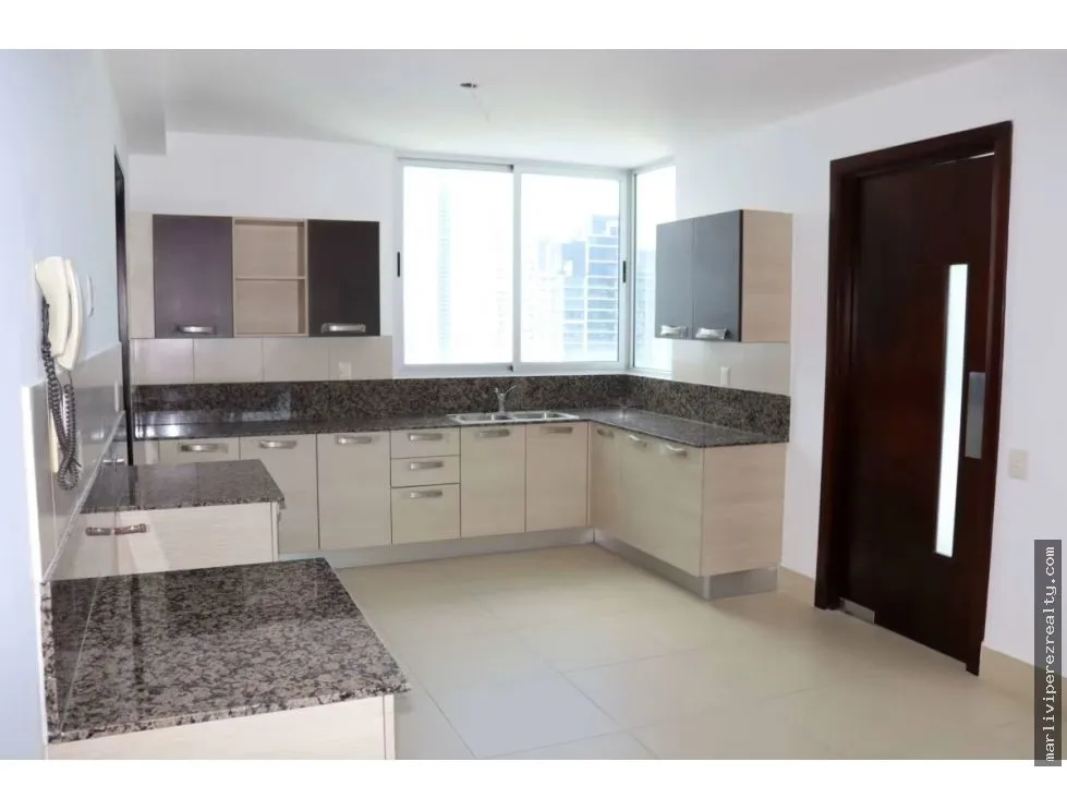 Apartment for sale in Costa del Este