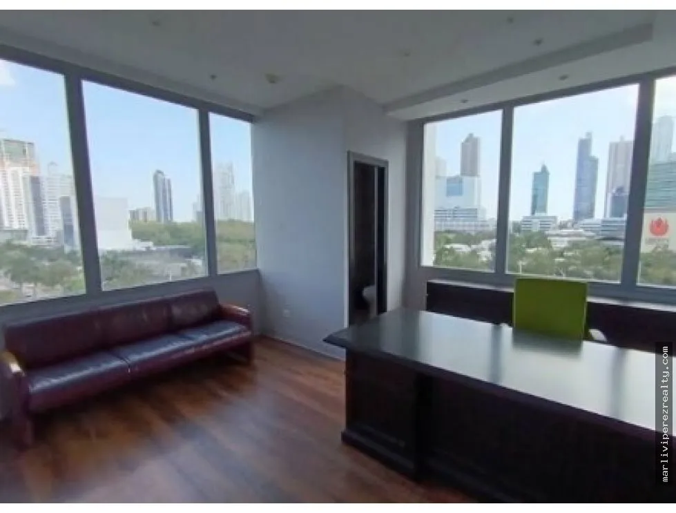 Commercial Space for sale in Parque Lefevre