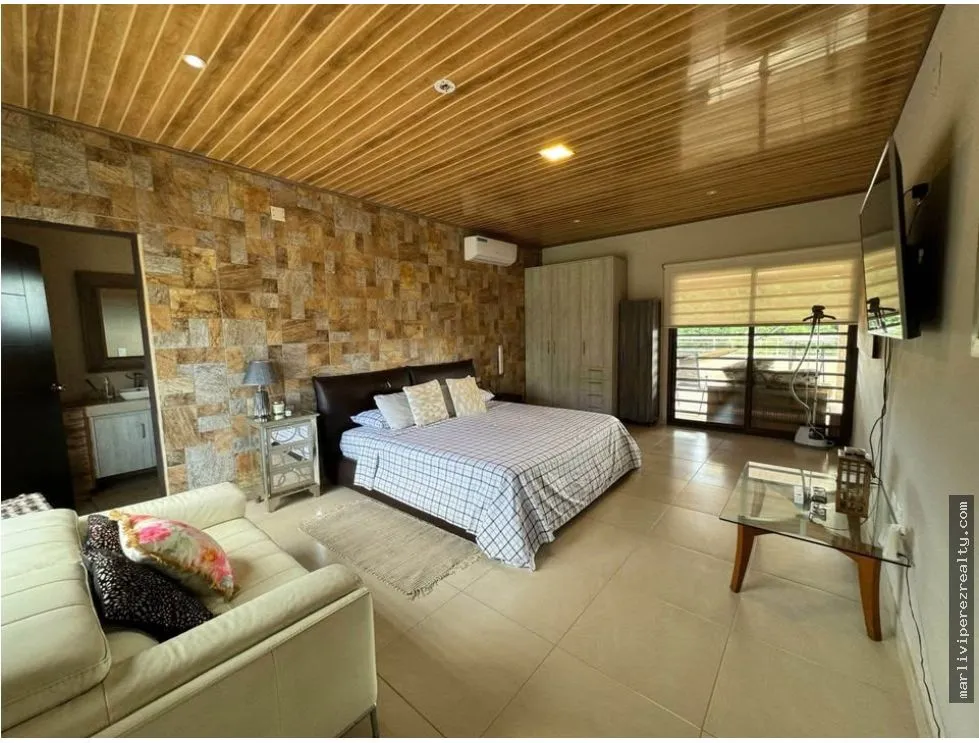 Venta o Alquiler de Casa en Costa Esmeralda