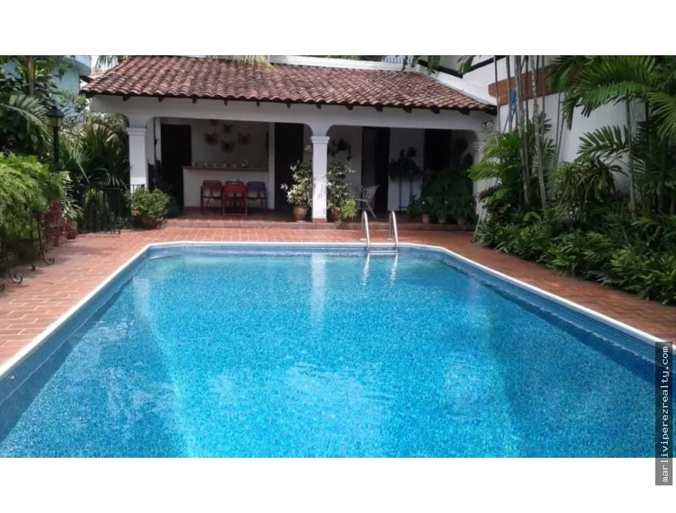 Single Family House for sale in La Alameda