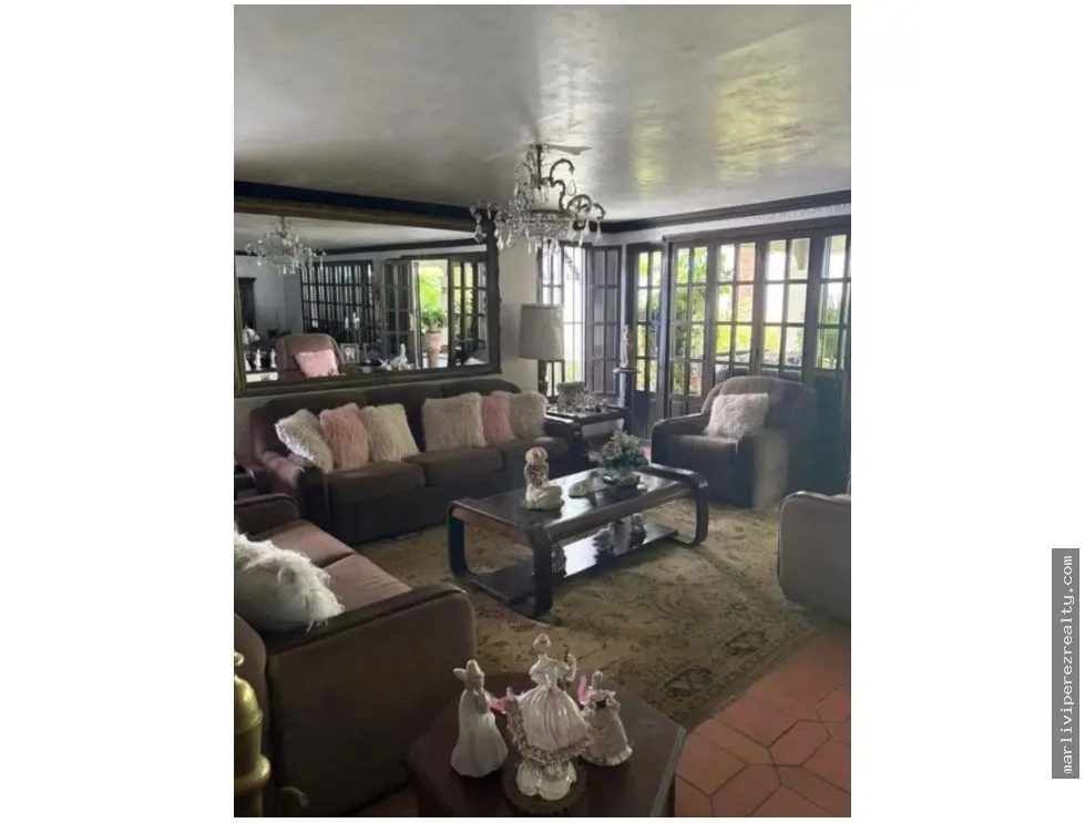 Single Family House for sale in La Alameda