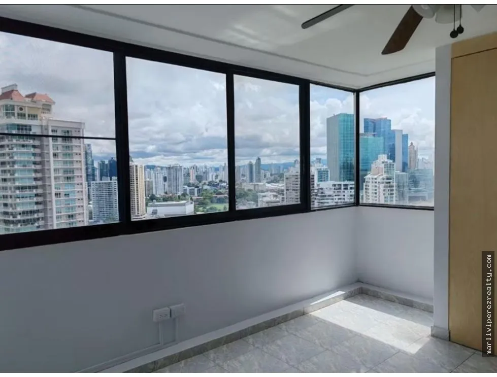 Venta de Apartamento Punta Pacifica