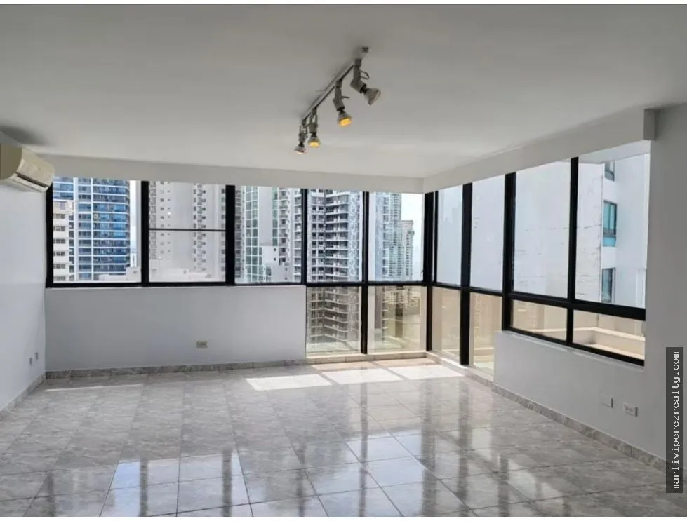 Venta de Apartamento Punta Pacifica