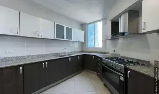 Venta de Apartamento Amoblado Costa del Este