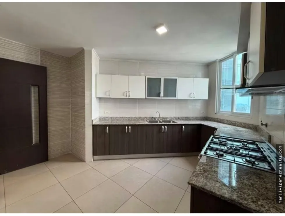 Venta de Apartamento Amoblado Costa del Este