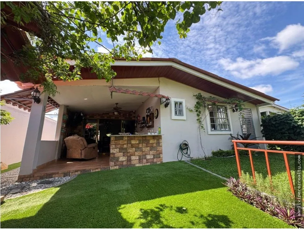 Single Family House for sale in Arraijan