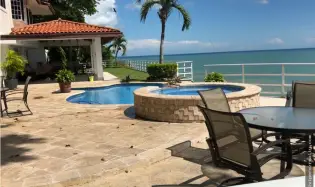 Single Family House for sale in San Carlos