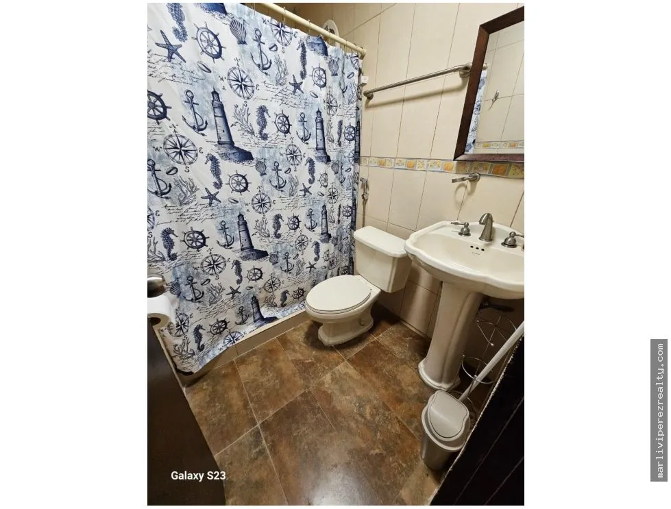 Venta de Residencia Amoblada en Coronado