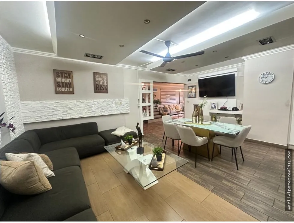 Single Family House for sale in Condado del Rey