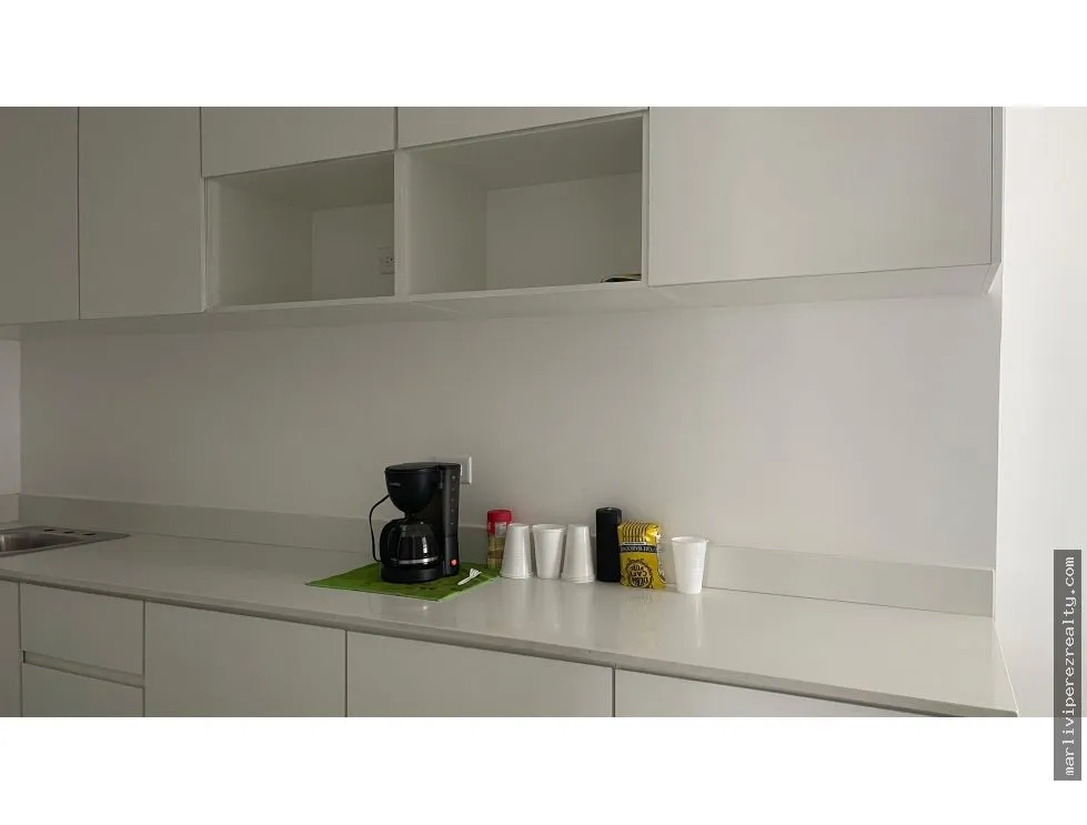 Office for rent in Bella Vista
