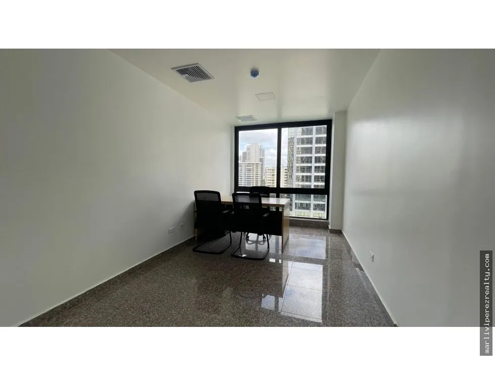 Office for rent in Bella Vista