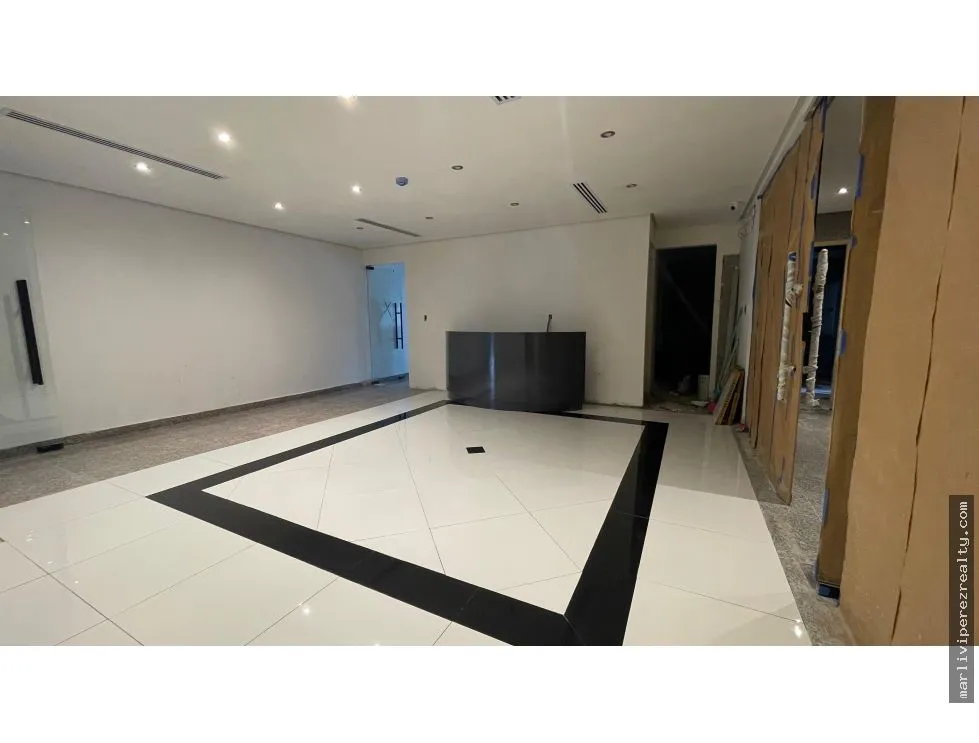 Office for rent in Bella Vista