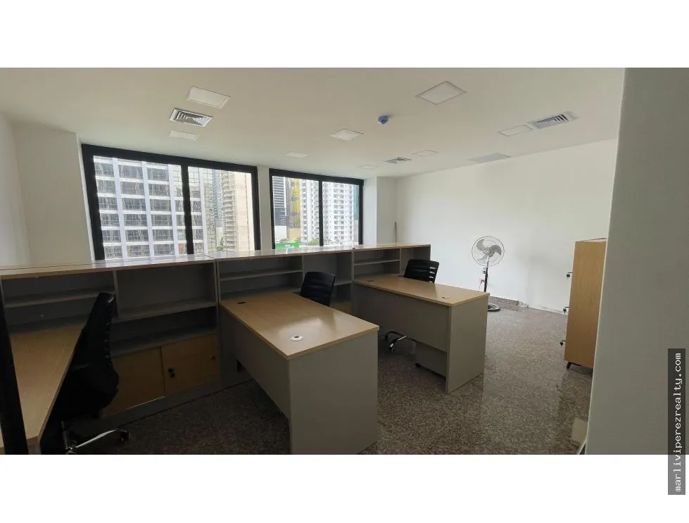 Office for rent in Bella Vista