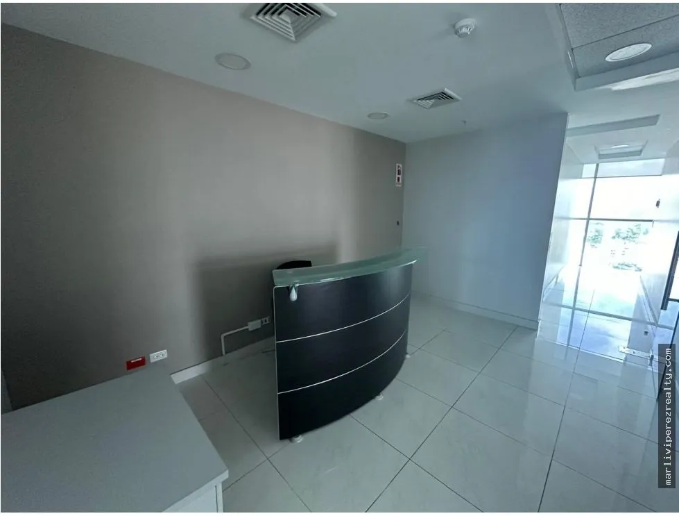 Office for rent in Bella Vista
