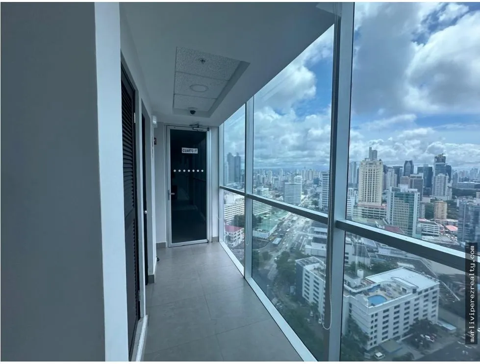 Office for rent in Bella Vista