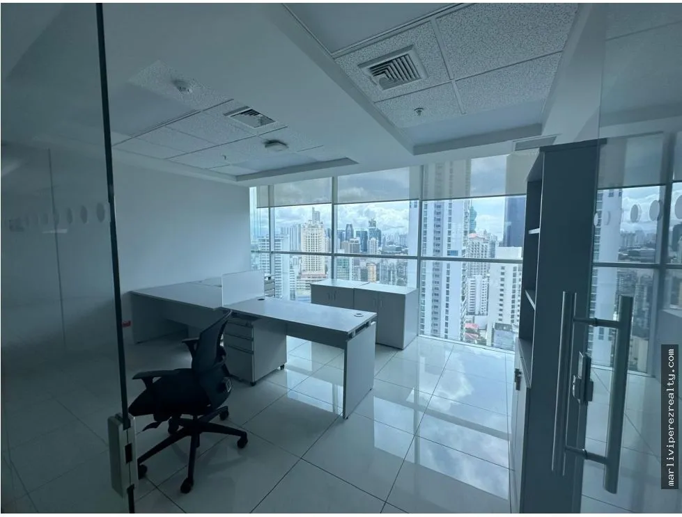 Office for rent in Bella Vista