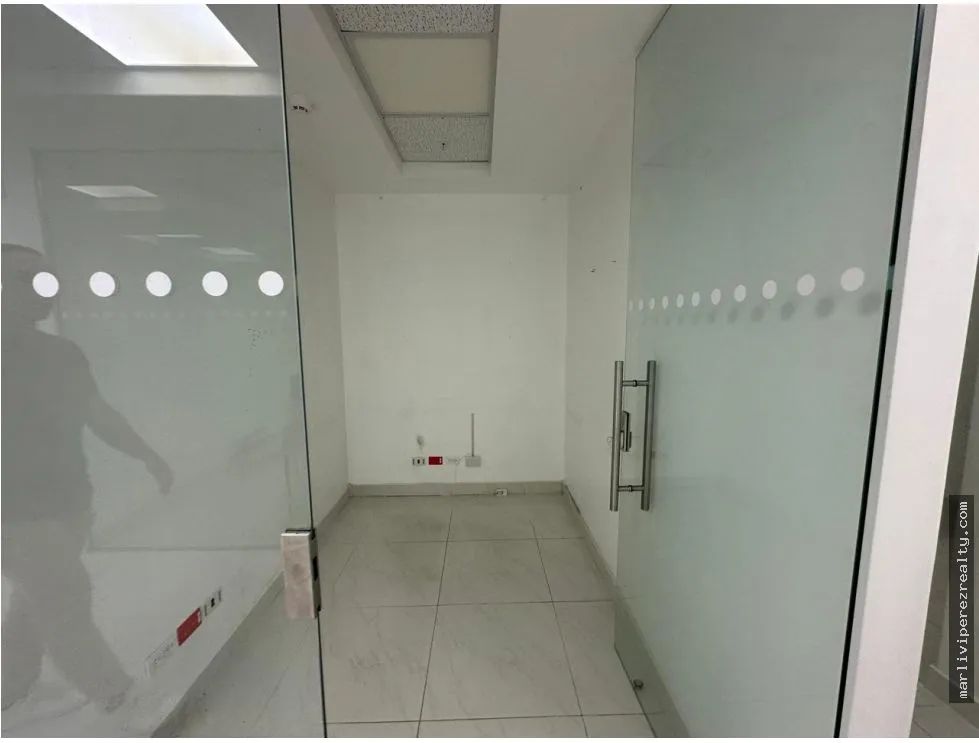 Alquiler de Local Comercial en Bella Vista