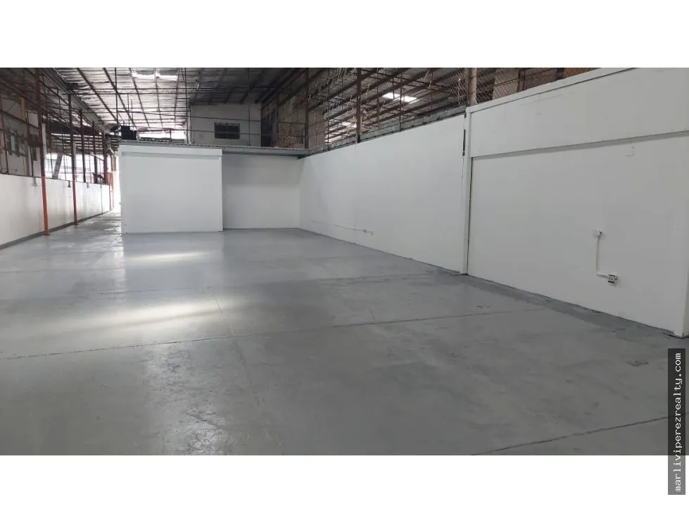 Warehouse for rent in Panama