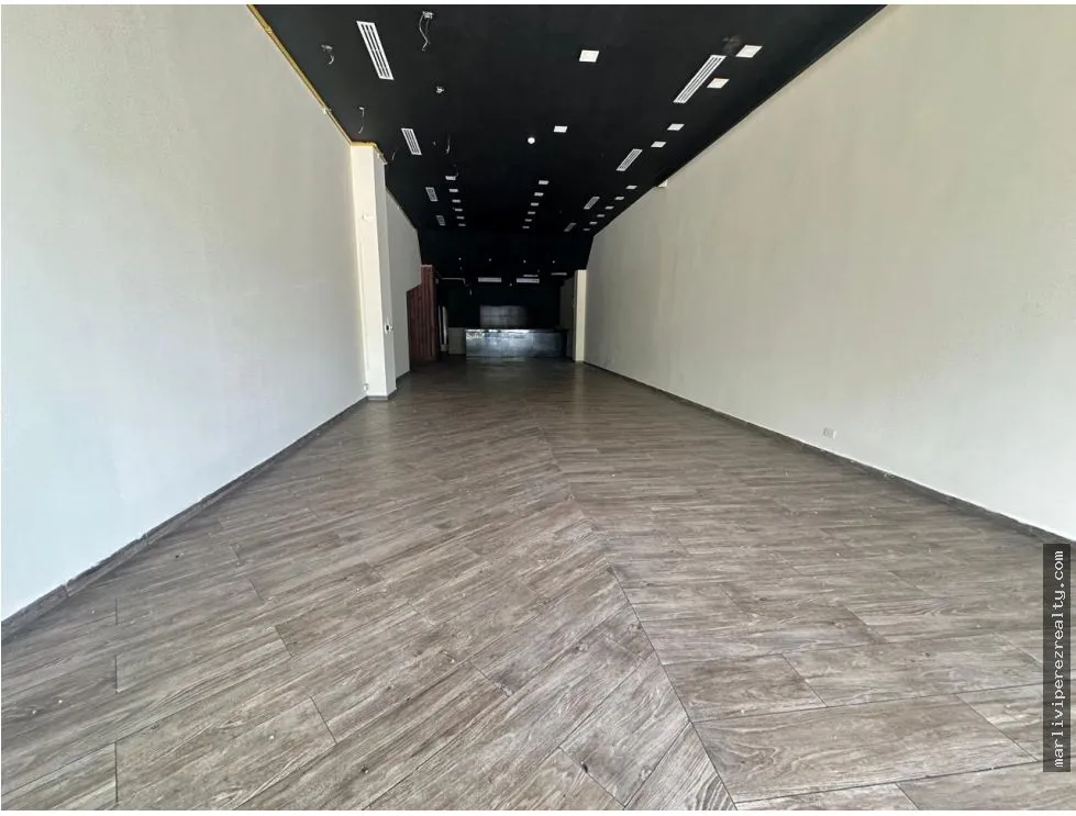 Local comercial en Costa del Este ideal para Restaurante