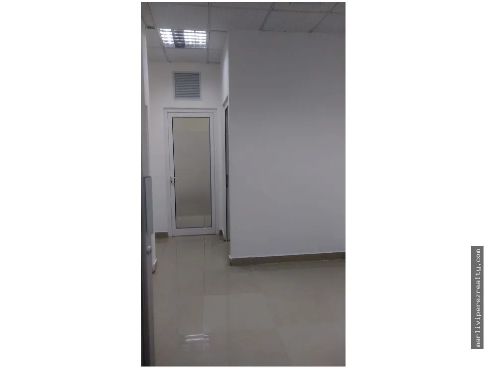 Alquiler de oficina en Bella vista