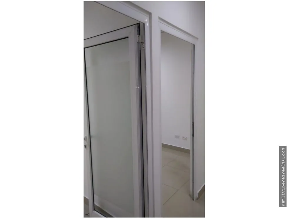 Alquiler de oficina en Bella vista