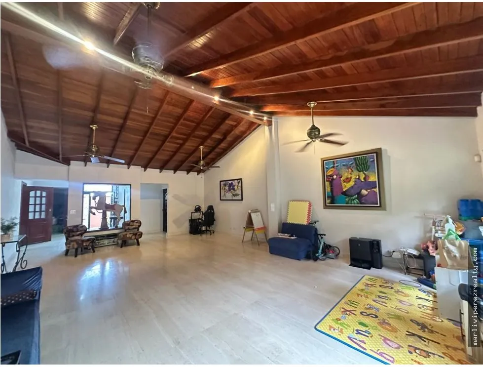 Maison unifamiliale à Betania à vendre