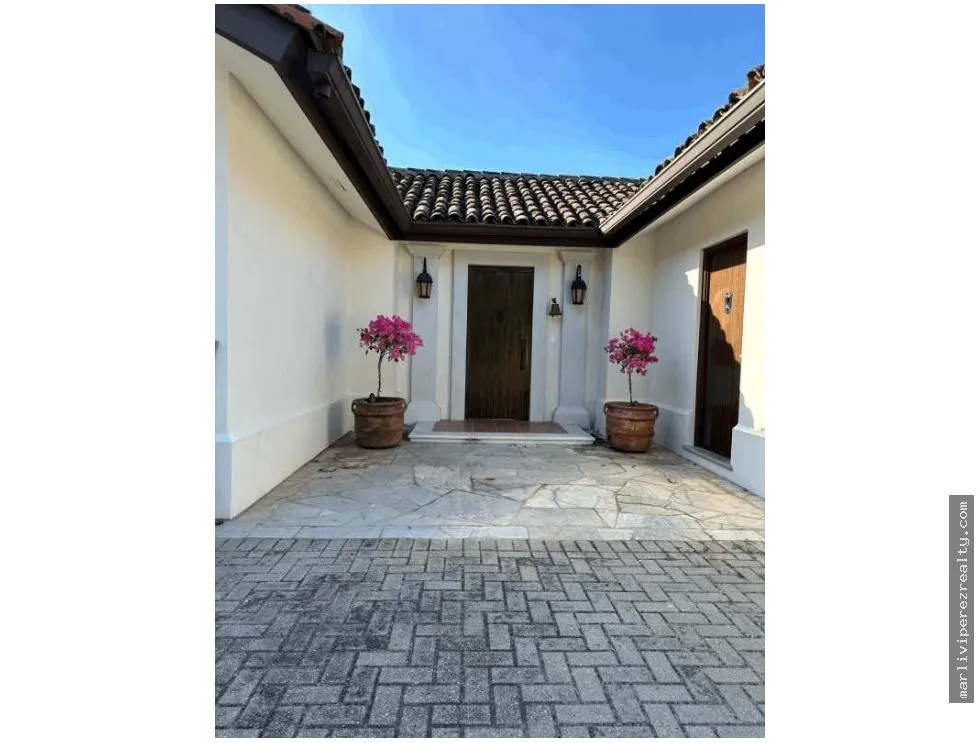 Single Family House for sale in Buenaventura