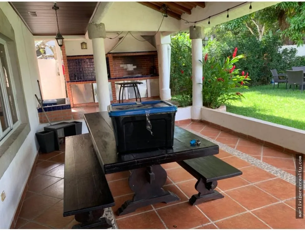 Single Family House for sale in Coronado