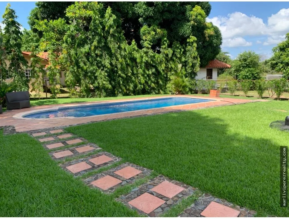 Single Family House for sale in Coronado