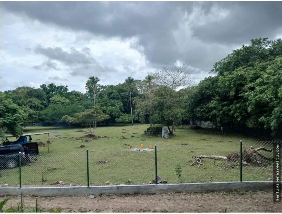 Venta de Terreno en Antón