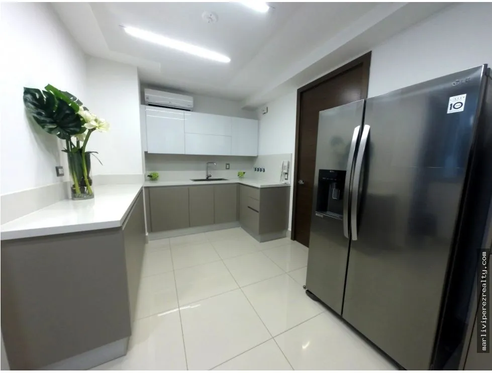 Apartment for sale in Costa del Este