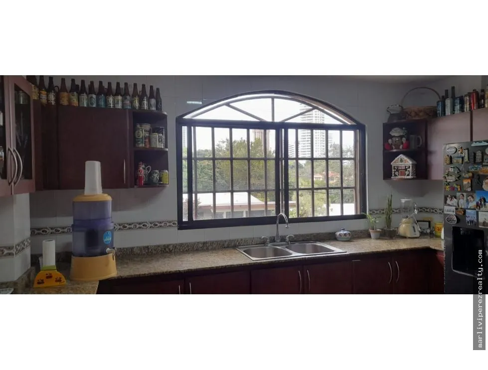 Single Family House for sale in El Carmen