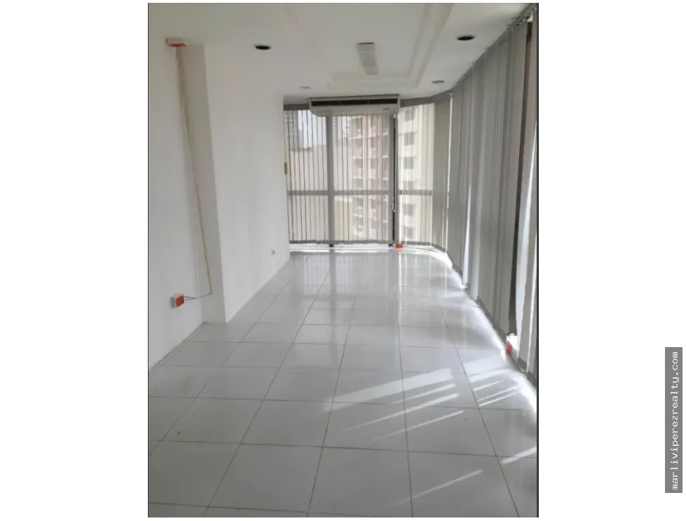 Office for rent in Bella Vista