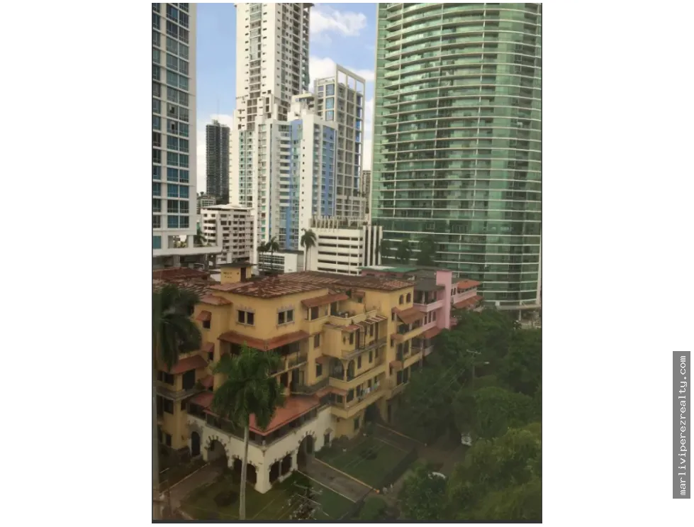 Office for rent in Bella Vista