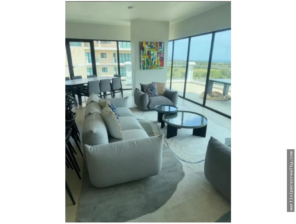 Venta de Apartamento (PentHouse) San Carlos
