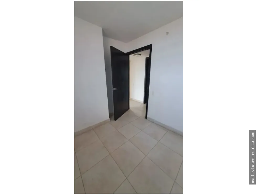 Venta de Apartamento Parque Lefevre
