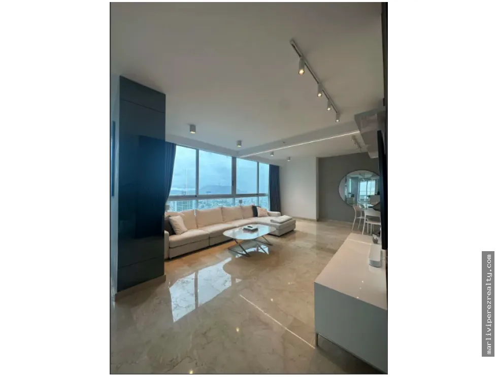 Penthouse for sale in Bella Vista