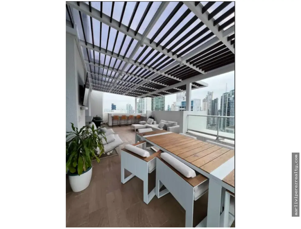 Penthouse for sale in Bella Vista