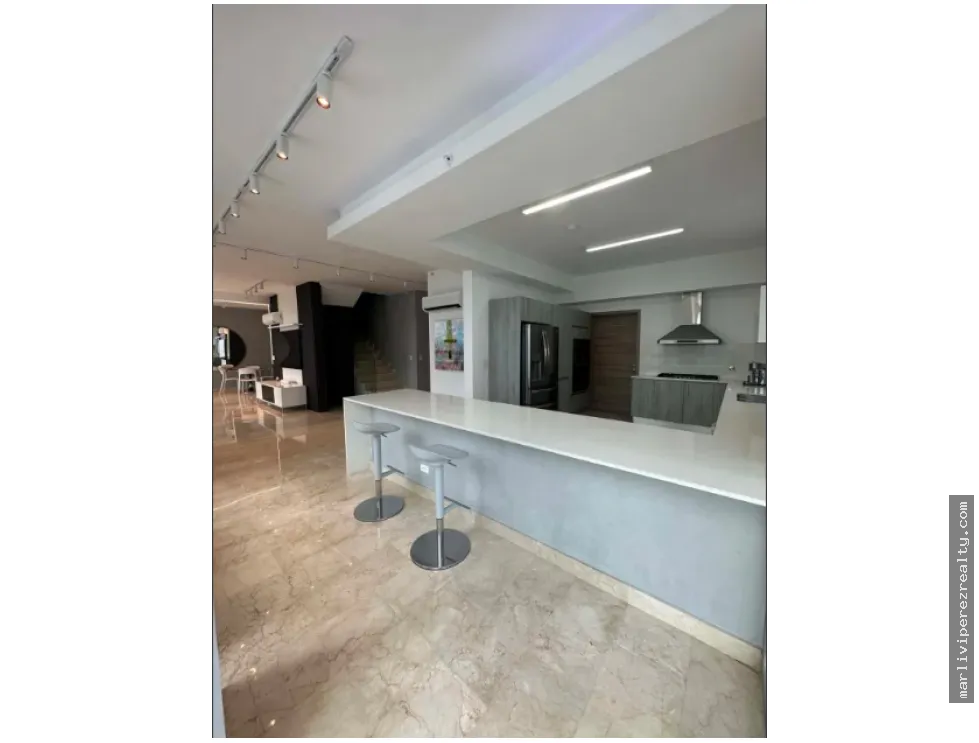 Penthouse for sale in Bella Vista