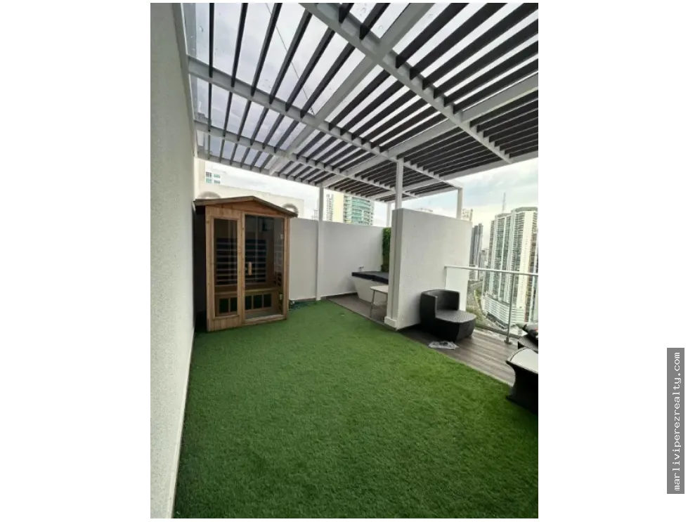 Penthouse for sale in Bella Vista