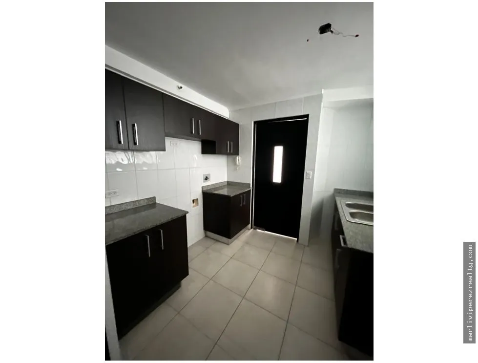 Apartment for sale in Edison Park