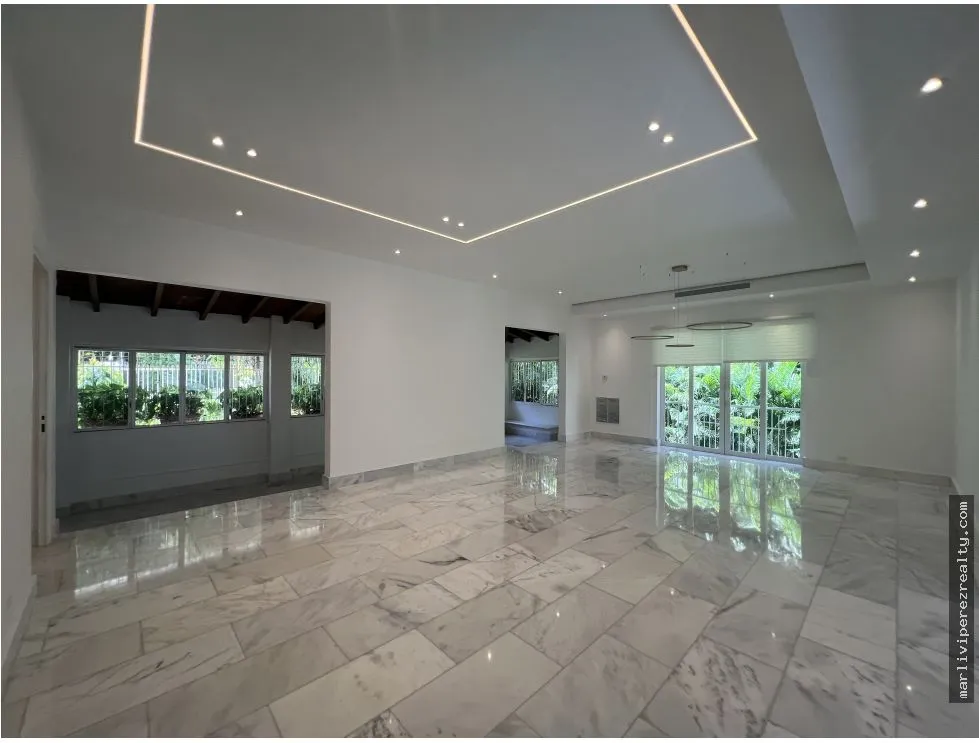 Venta de Residencial Altos del Golf
