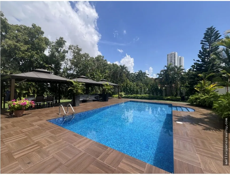 Venta de Residencial Altos del Golf